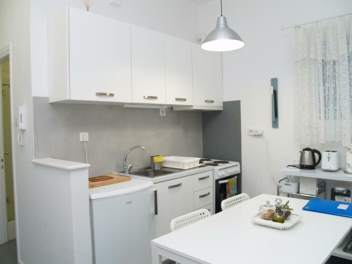 Newly Renovated Apt In Kolonaki เอเธนส์ ภายนอก รูปภาพ